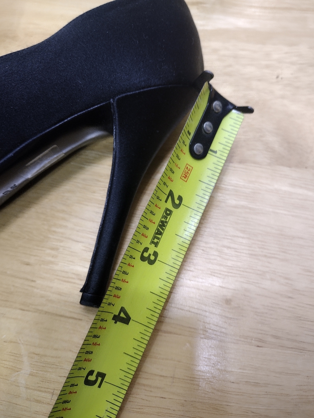 Vintage Yves Saint Laurent Pumps Heels Black 37.5 - Picture 10 of 10